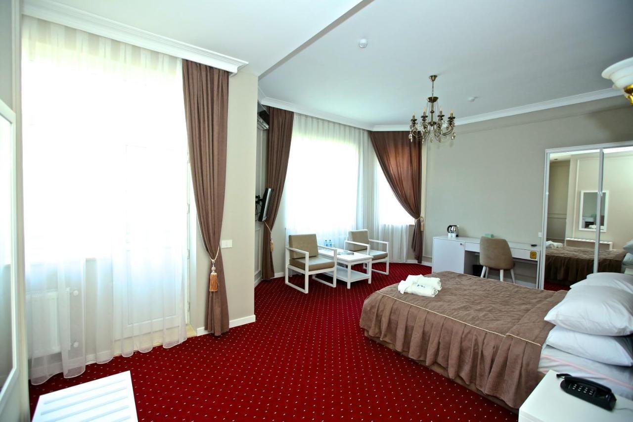 Miraj Hotel Баку Екстер'єр фото