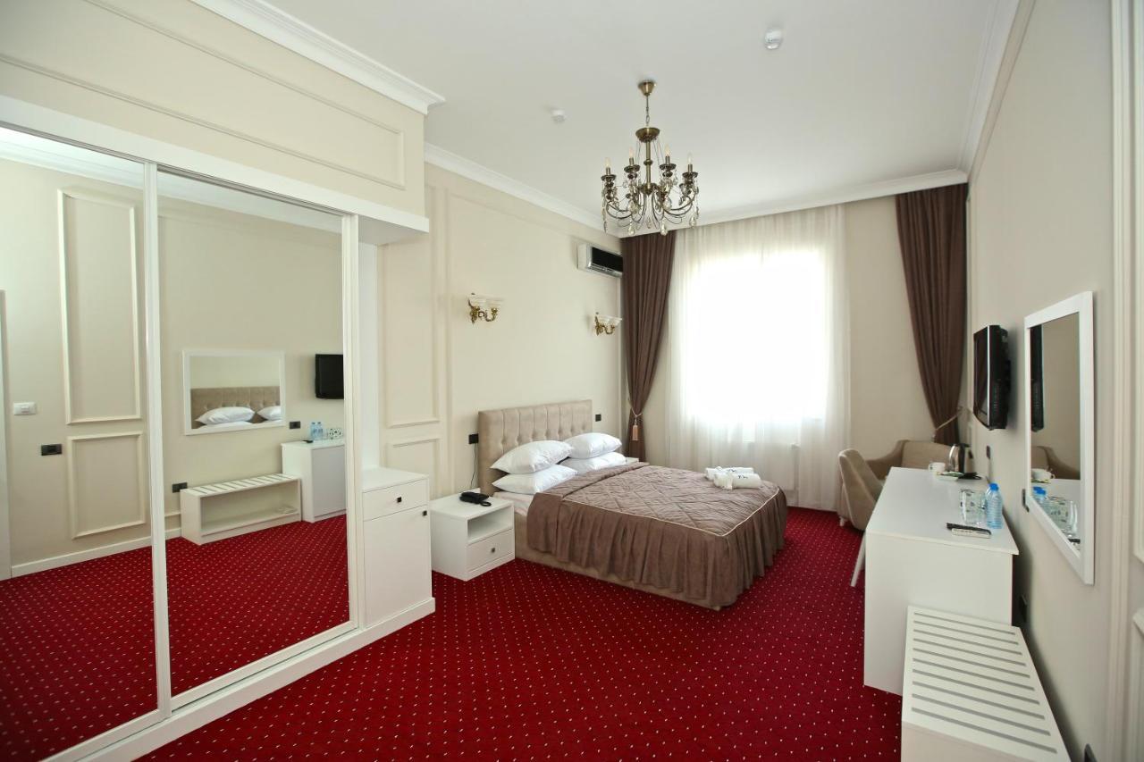 Miraj Hotel Баку Екстер'єр фото